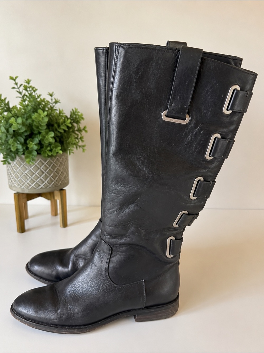 Arturo Chiang Black Leather Knee-High Riding Boots